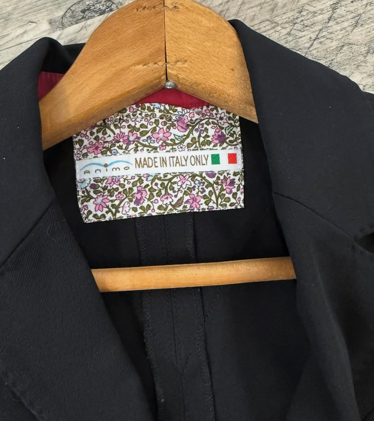 Animo Show Coat IT40 Black