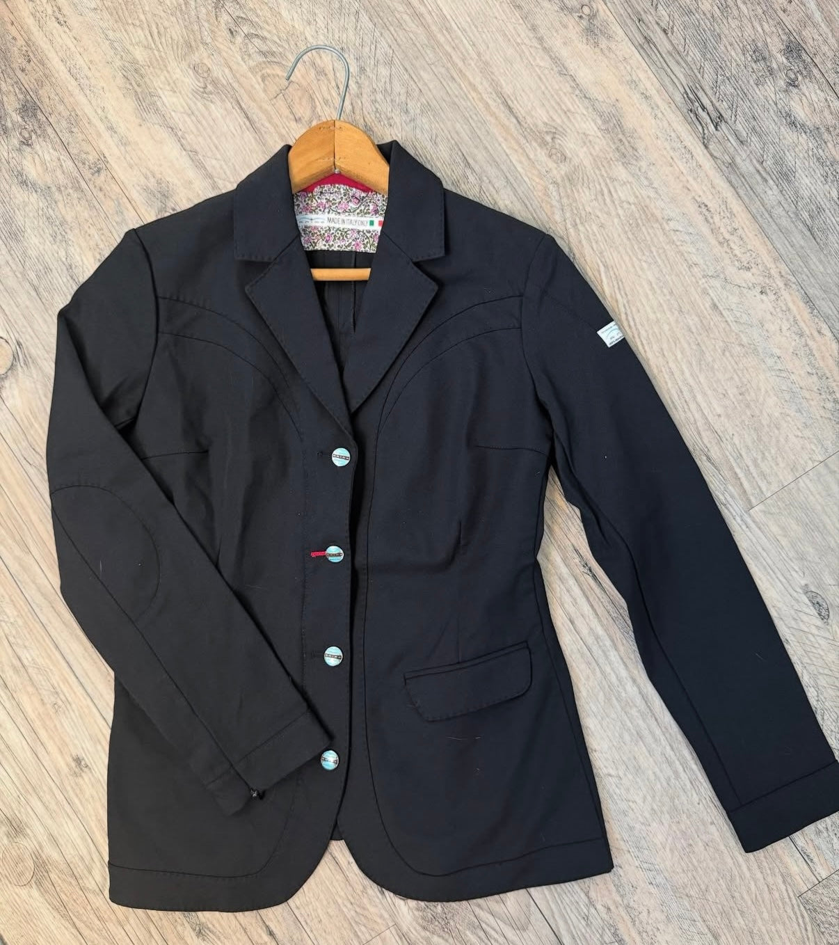 Animo Show Coat IT40 Black