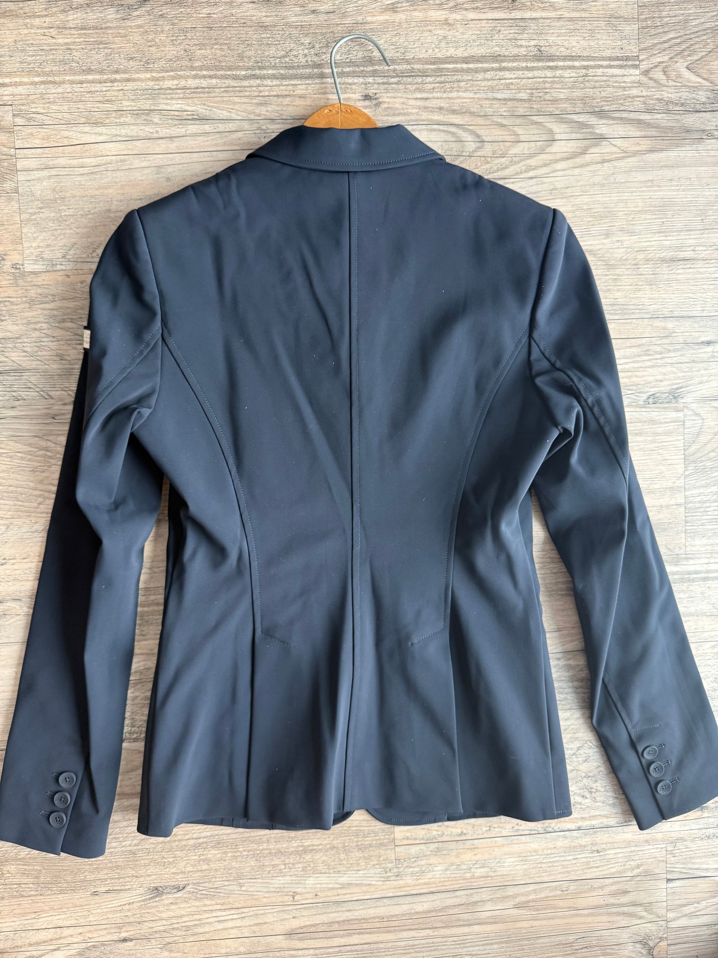 Equiline Cador Show Coat NWT Navy IT40