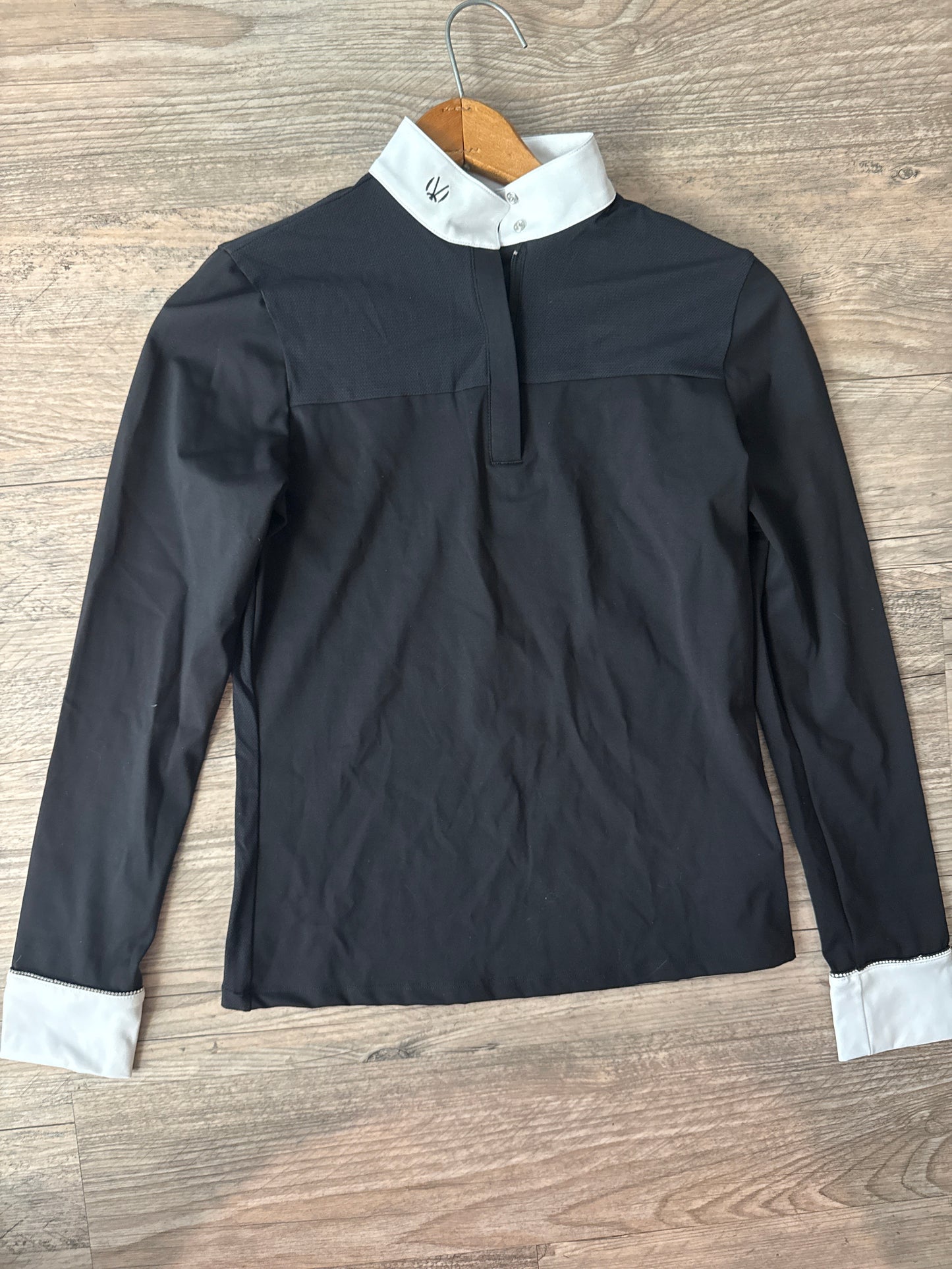 Mura Show Shirt Black Small NWT -