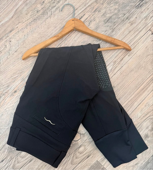 Animo Breeches IT46(32) Black Knee Patch
