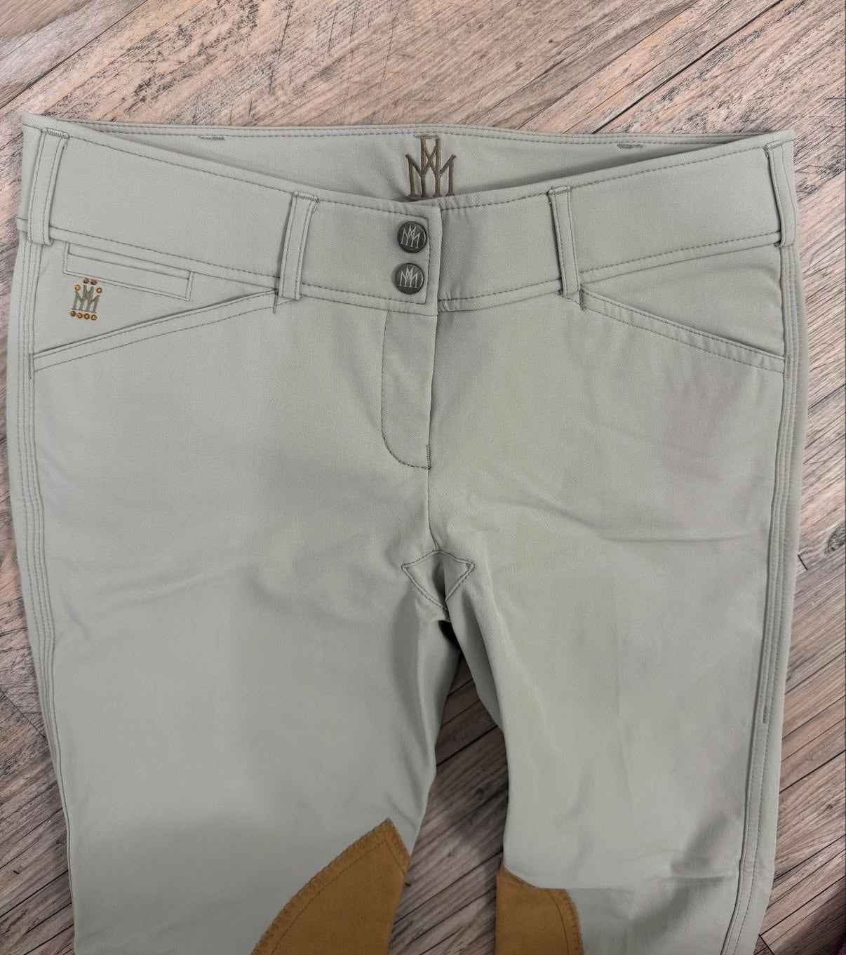Mastermind Breeches 28R Tan NWOT
