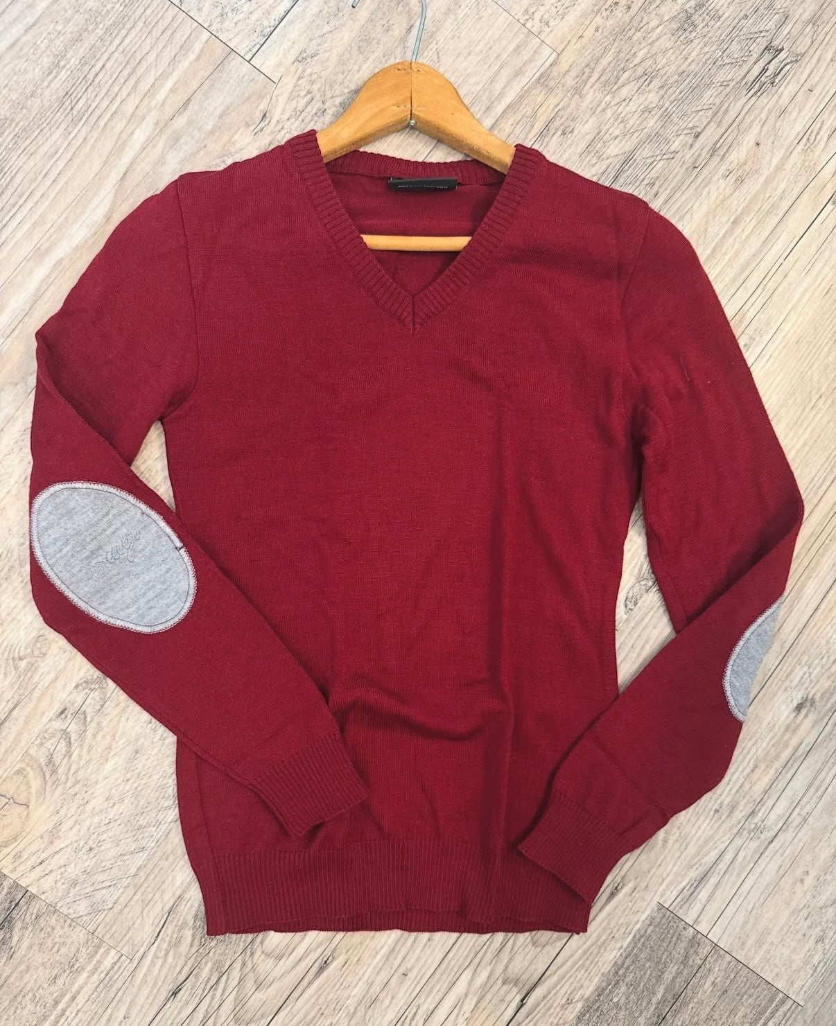Iago Vneck Sweater Small
